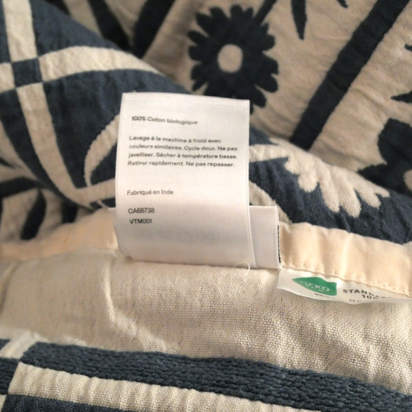 NEW QUINCE Organic Cotton Jacquard Floral Coverlet Blue King California King - Picture 6 of 9